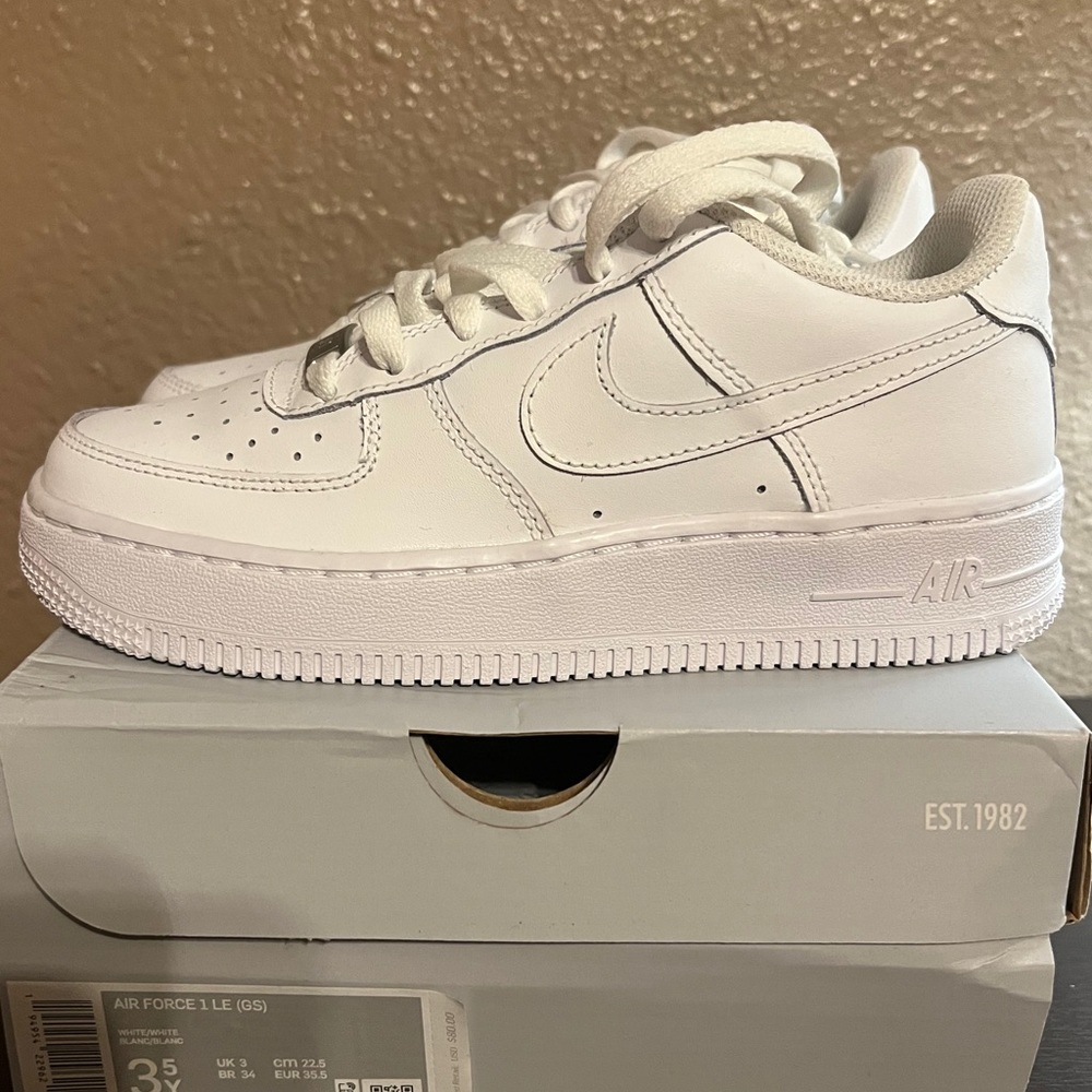 White AF1 size 3.5Y, NEW WITH BOX
